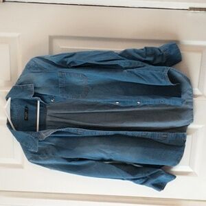 Max Jeans Button Down Denim Long Sleeve Top
